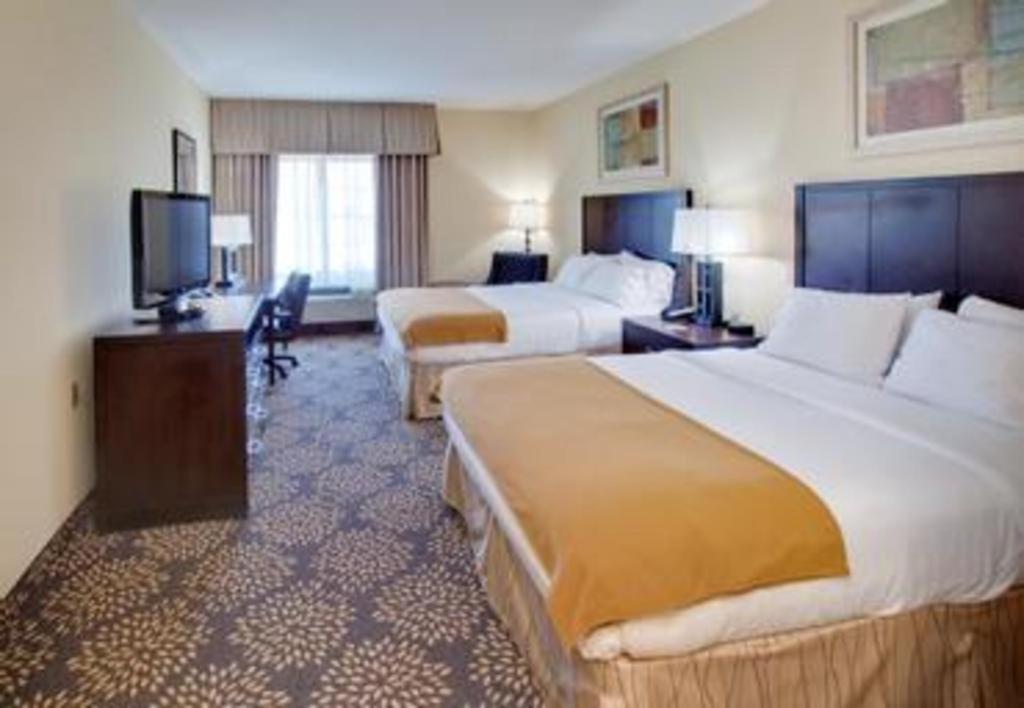 Holiday Inn Express Hotel & Suites Grand Island By Ihg Exterior photo
